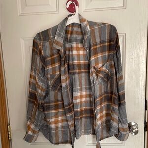 Women’s Plaid Button Up XXL
